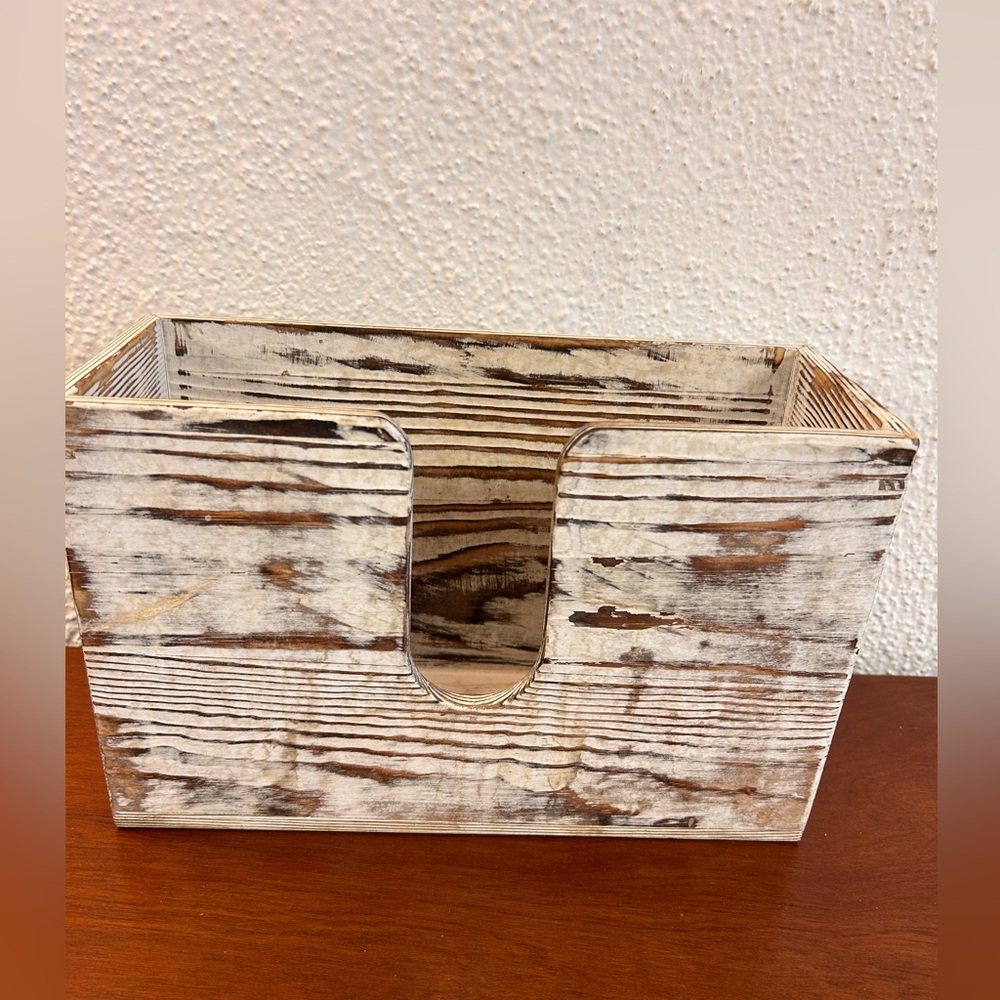 White white washed Wood Paper towel dispenser, farmhouse wood grain design